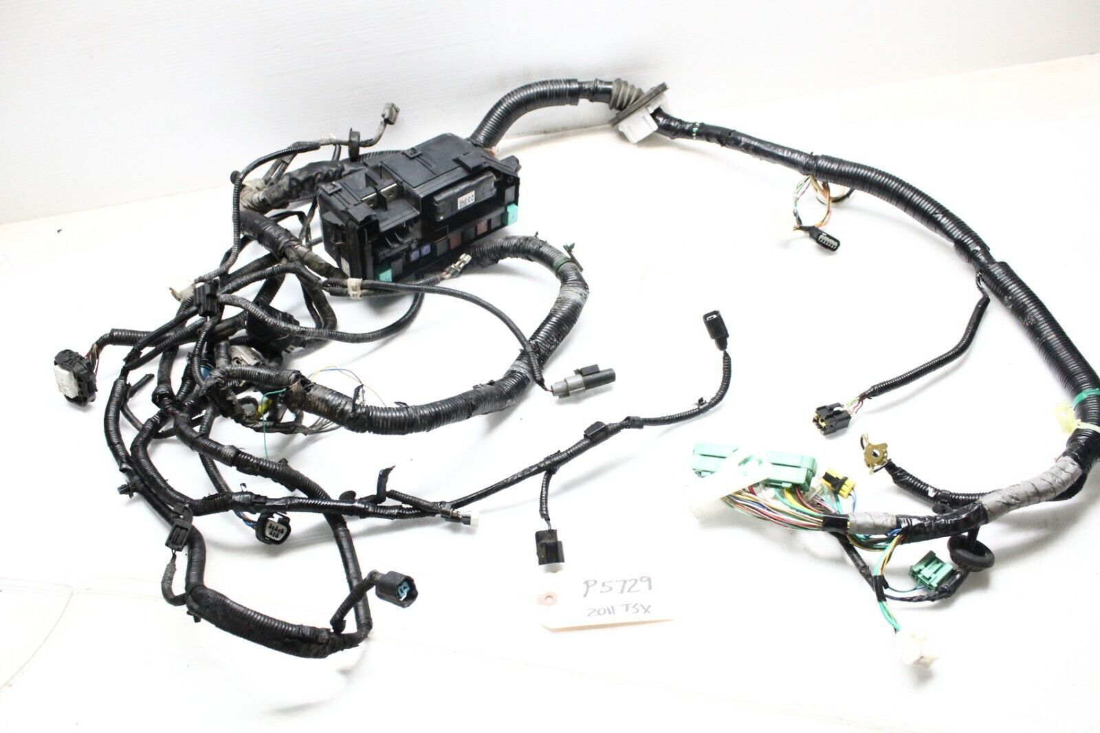 2011 ACURA TSX SEDAN 2.4L AUTOMATIC ENGINE BAY WIRE HARNESS WITH FUSE
