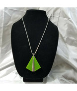 Celebrity Signed Retro Geometric Green Silver Tone Triangle Pendant Chai... - $24.74