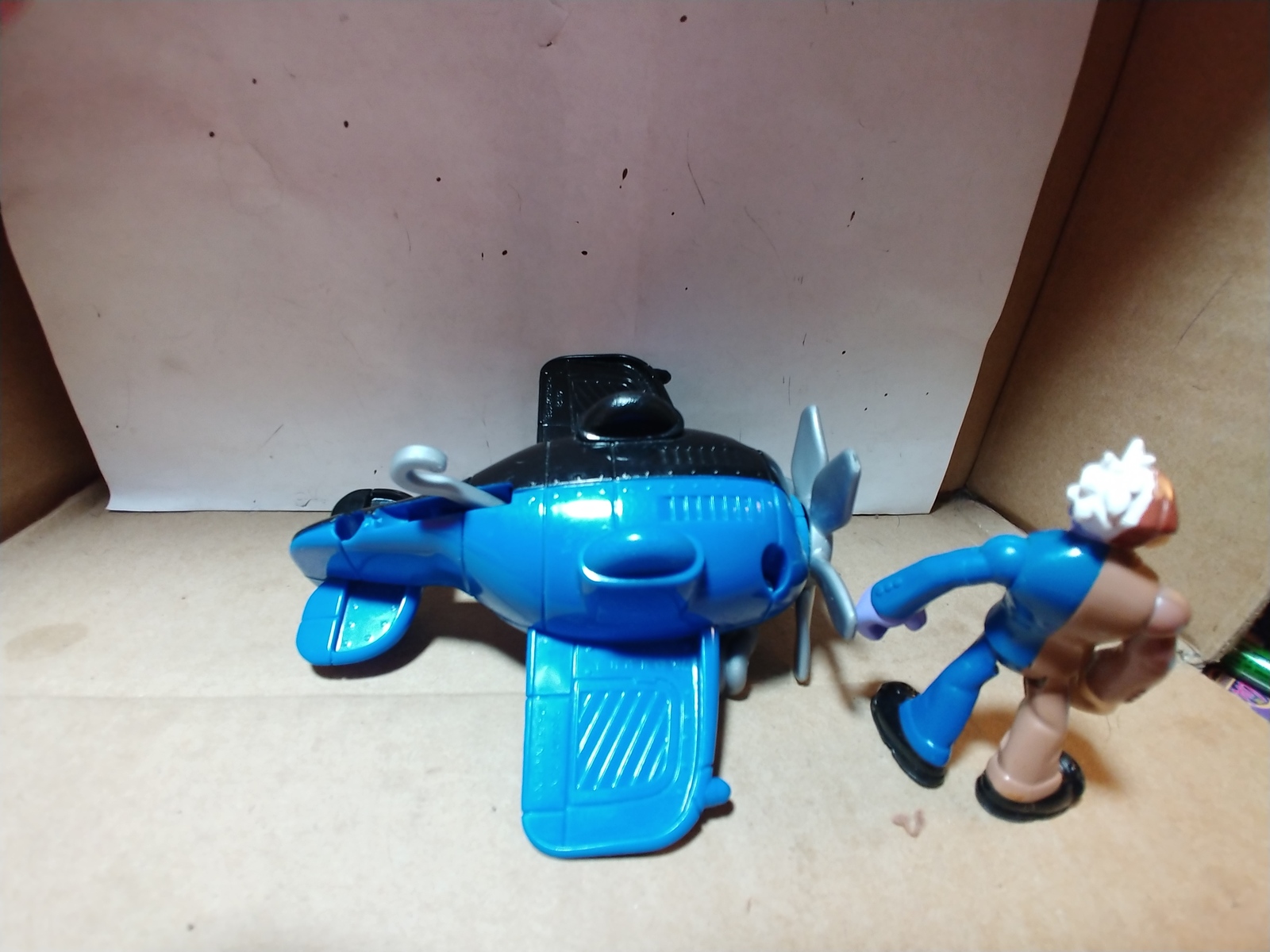 Fisher Price Imaginext Batman TwoFace & Plane Gotham City DC Super