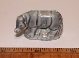 Chipped Wade Rhino Red Rose Tea Figurine 2nd US Series 1985-1994 Made in England - $2.00