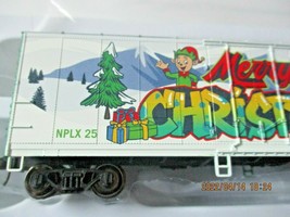 Atlas Trainman # 20006767 Christmas Special 40' Plug Door Boxcar HO Scale image 2