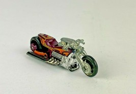 Hot Wheels Airy 8 Motorcycle 2005 Diecast Toy  - $4.99