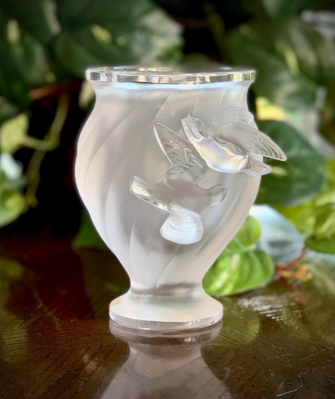 Lalique Rosine Vase With 2 Doves In Flight And 50 Similar Items