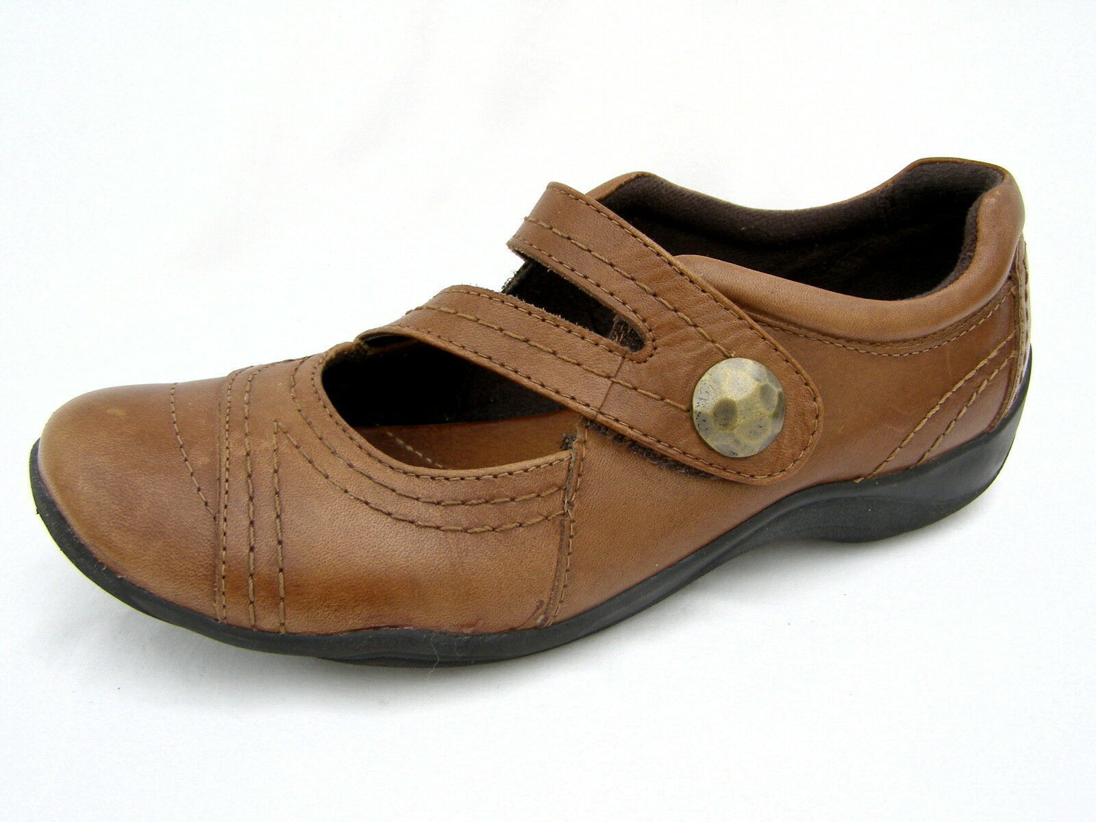 clarks artisan mary jane shoes