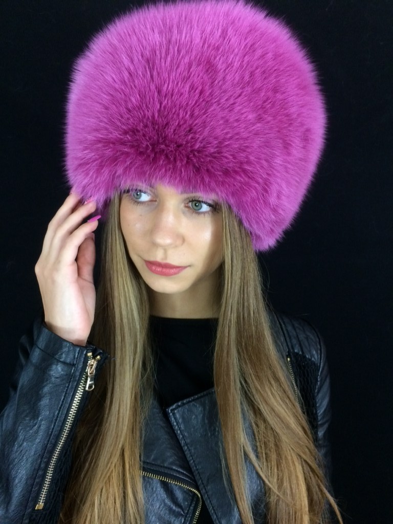 fur round hat