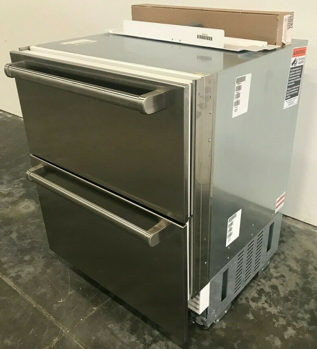 SubZero ID27R 27" Panel Ready Integrated Refrigerator Drawer w/Pro