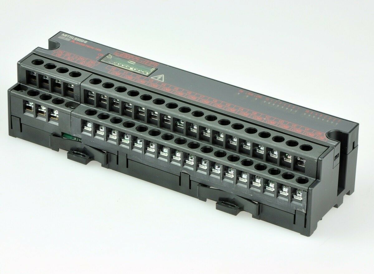CC-Link output module AJ65SBTB2N-16R Mitsubishi /S 7811 - PLC Input
