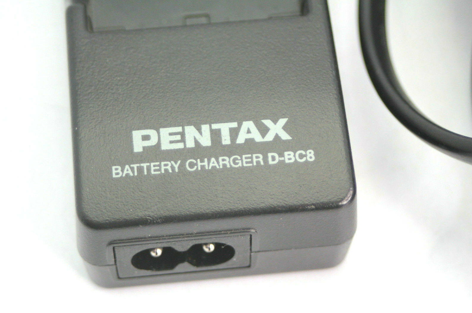 Pentax DBC8 Battery Charger 100240VAC 50/60HZ 6W 0.1A Chargers