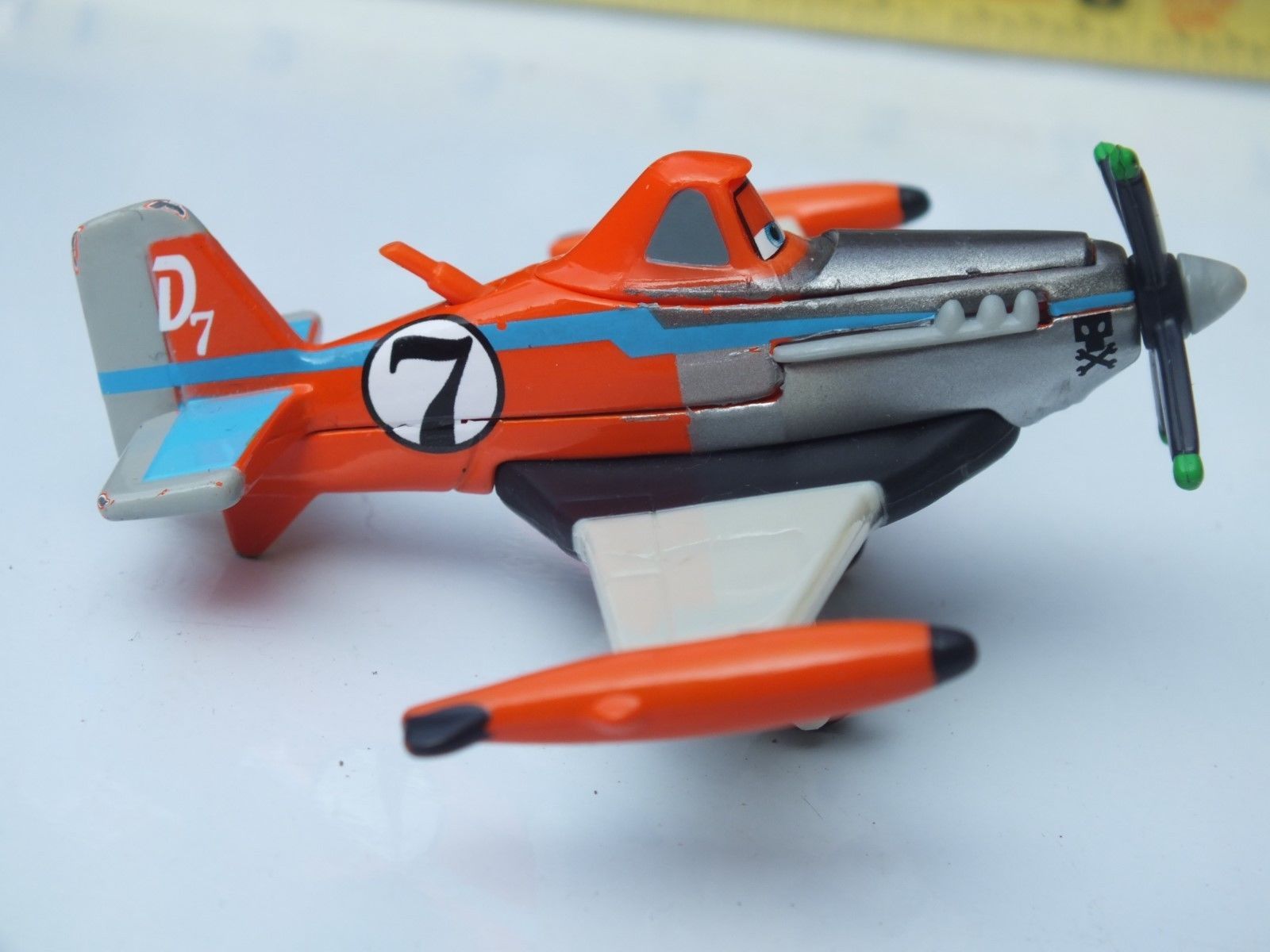 planes fire and rescue dusty toys