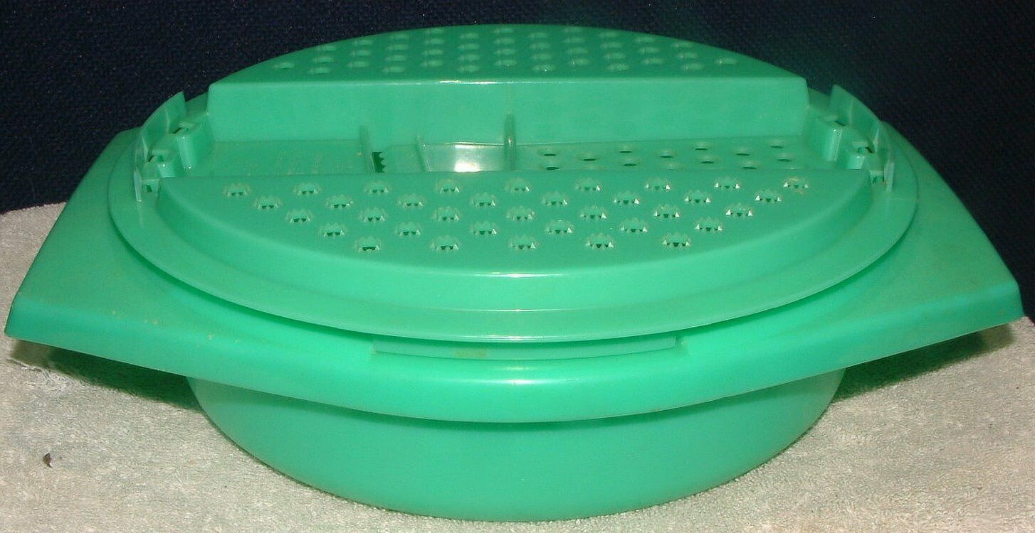 TUPPERWARE Jadite Green Grater Cheese Shredder With Bowl 786 Other