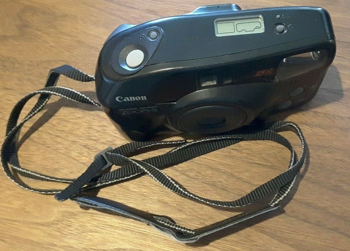 Canon Sure Shot ZoomS 35mm Point & Shoot Film Camera w/ 3860mm 13.8