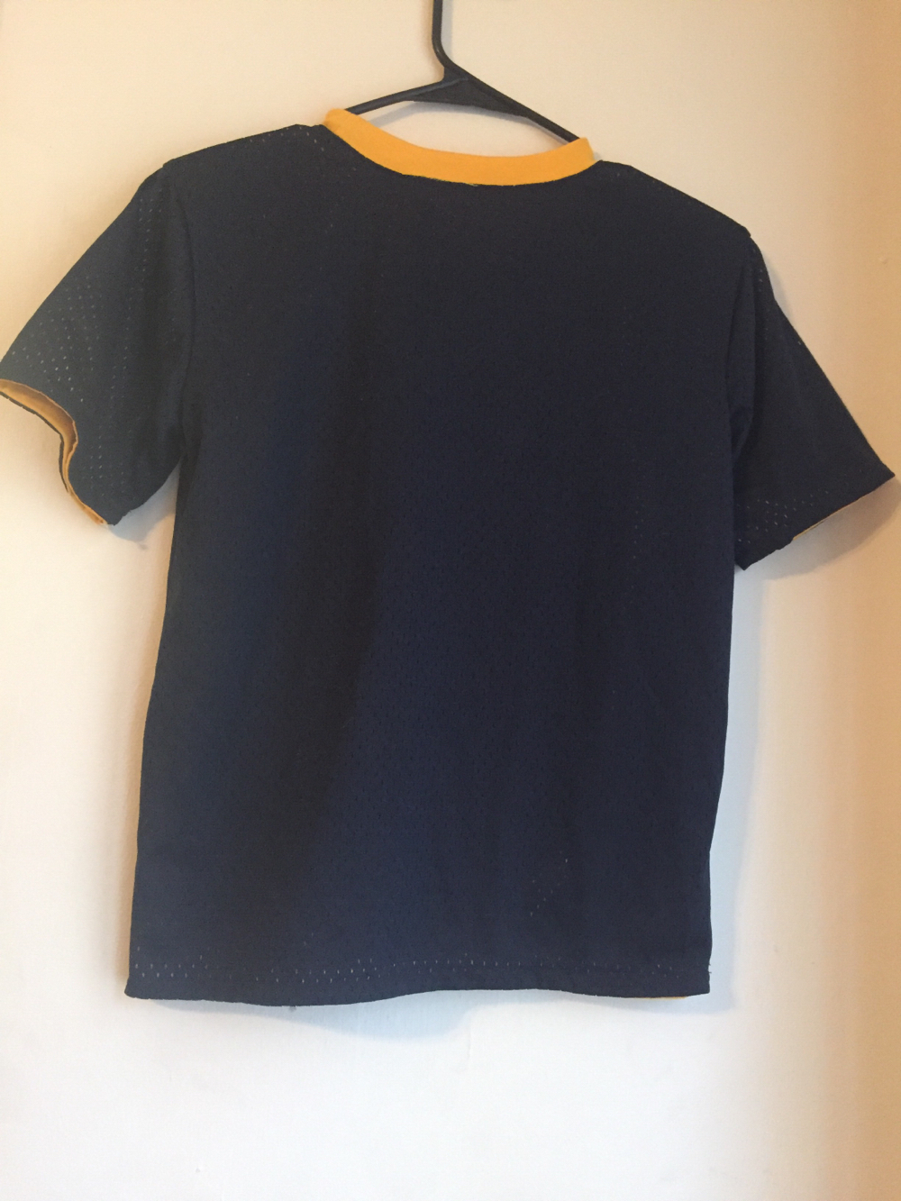 Boys blue generic football jersey sz 8 drh182 Tops, Shirts & TShirts