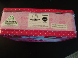 1976  Hello Kitty by Sanrio USA Tin Lunch Box  Tin Box Co. Dongguan,China image 5