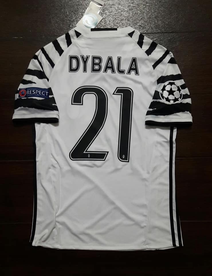 dybala soccer cleats