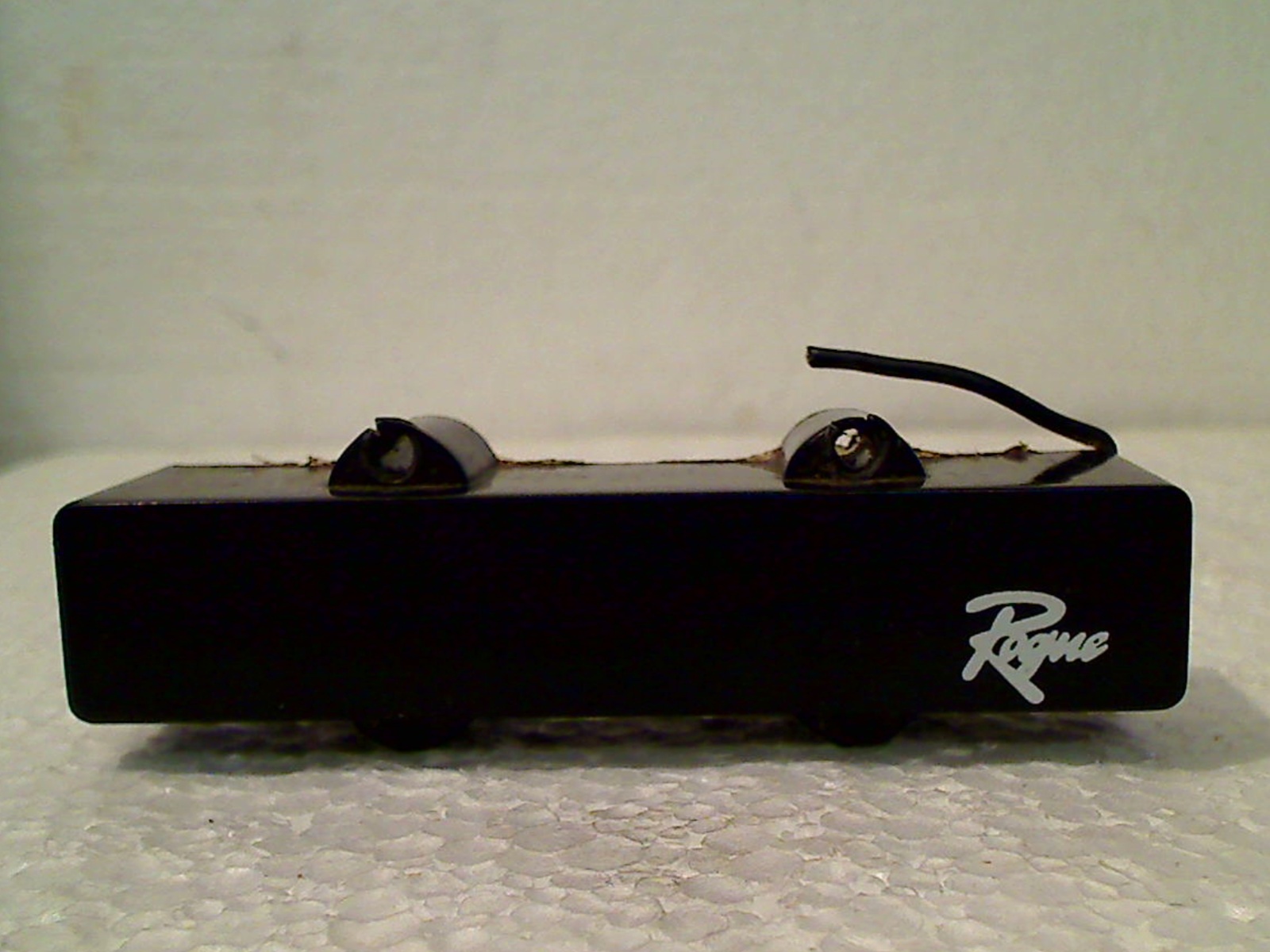 Rogue Inductance Pickup For Electric Or Bass Guitar Used Guitar Parts
