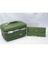 1960&#39;s American Tourister  Avacado Green Suitcase Luggage Case - $58.79