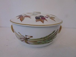 ROYAL WORCESTER EVESHAM COVERED CASSEROLE EVESHAM GOLD 6.5&quot; OVEN TO TABLE - $15.79