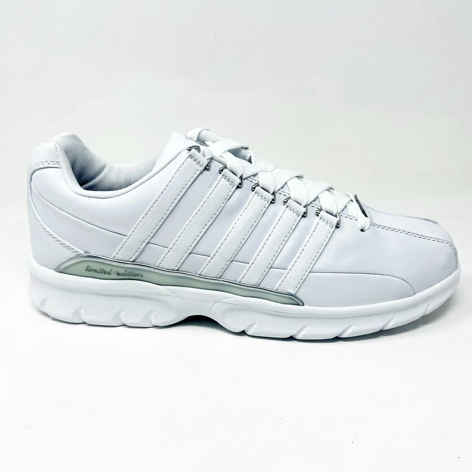 K-Swiss Mens Makuno White Silver Casual Sneakers 02979155