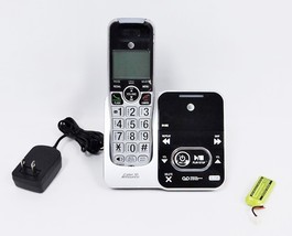 AT&T CRL32102 Digital Audio Assist DECT 6.0 Expandable 1.9GHz Cordless Phone image 1