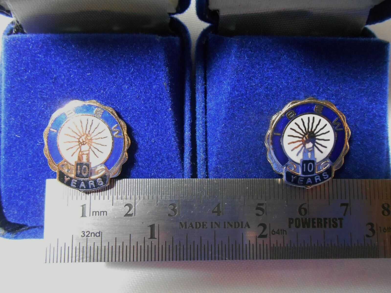 IBEW International Brotherhood of Electrical Workers 10 Yr AWARD LAPEL