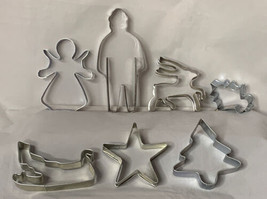 Wilton Brand Metal Christmas Cookie Cutters set of 6 Wilton and 1 generic  - $12.86