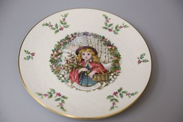 Vintage Royal Doulton annual Christmas holiday collectors plate 1978 holly berry - $31.31