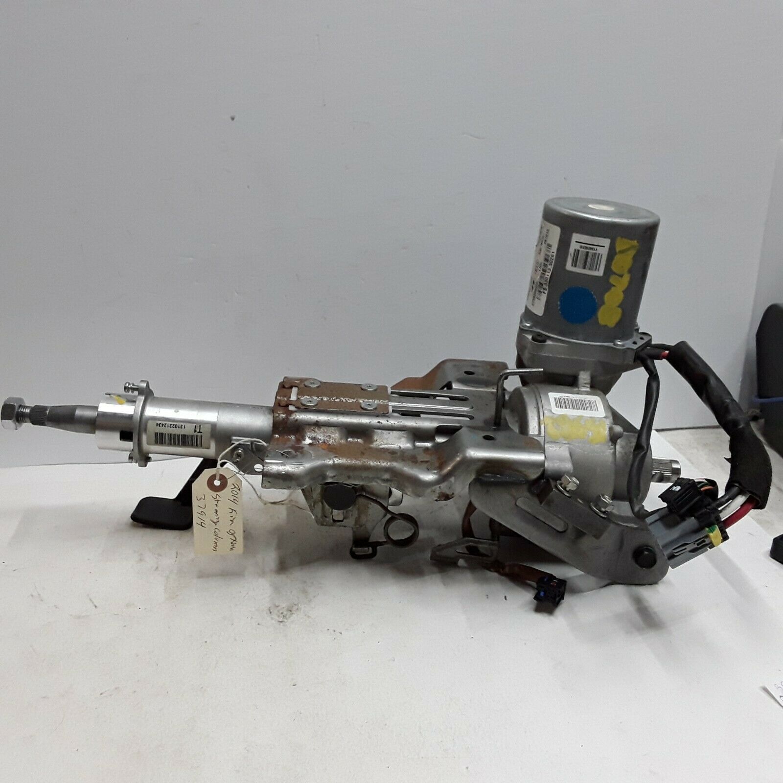 14 15 Kia Optima steering column assembly OEM 563002T305 Other