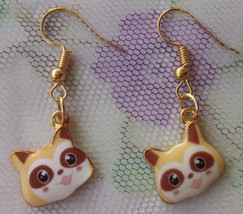 Baby Raccoon Face Earrings >> Combined Shipping << (11383) - $3.75