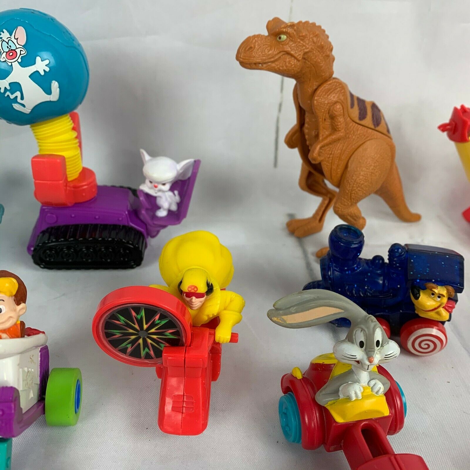 Lot of Vintage Assorted McDonalds Meal Toys Taz Bugs Bunny Animaniacs