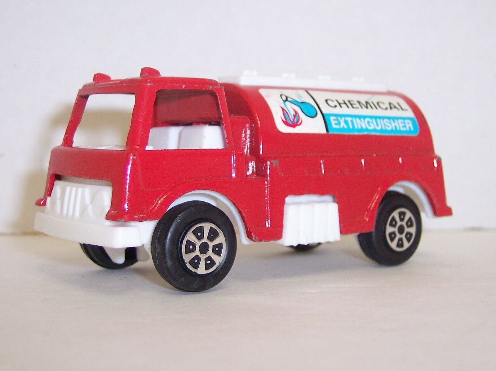 1970 tootsie toy jeepster