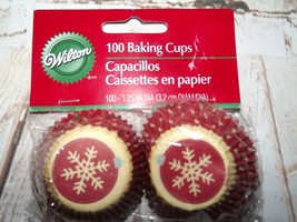 Wilton Cupcake Candy Mini Liners 1.25 Inch 100 Count Snowflake Design Re... - $1.97