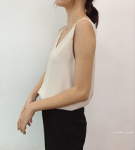 Women V Neck Beige Chiffon Tanks Tops Summer Sleeveless Chiffon Tanks US0-US12 image 2