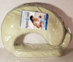 EUC My Brest Friend Nursing Breast Feeding Pillow green Cover - $22.76