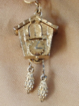 Cuckoo Clock Charm 3D Moving Parts Bird Pops Out Spring Ring Clasp Goldt... - $15.00