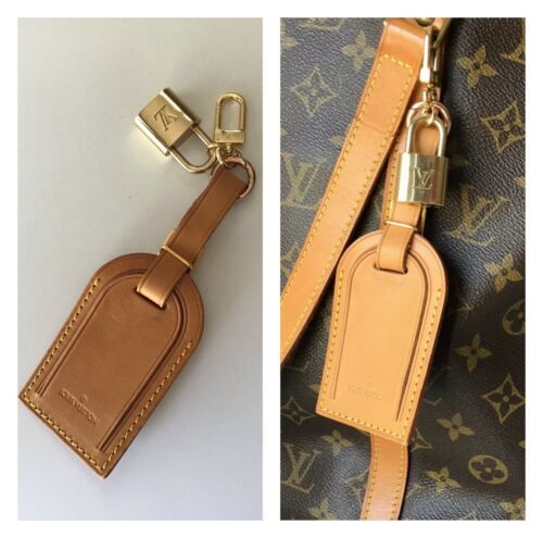 Louis Vuitton Luggage ID Tag w/ Strap, Lock & Key W/NEW LV Keychain Clip - Handbag Accessories