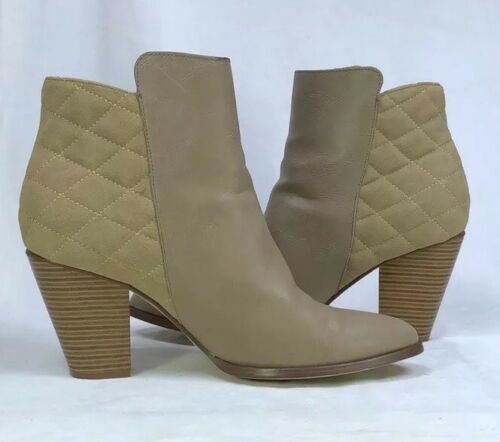 dauphine block heel bootie