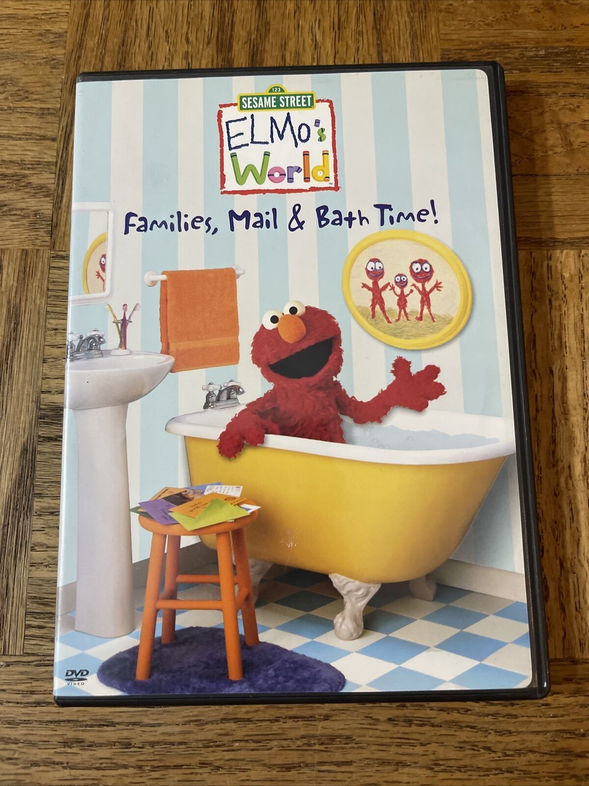 Elmo’s World Families Mail And Bath Time DVD
