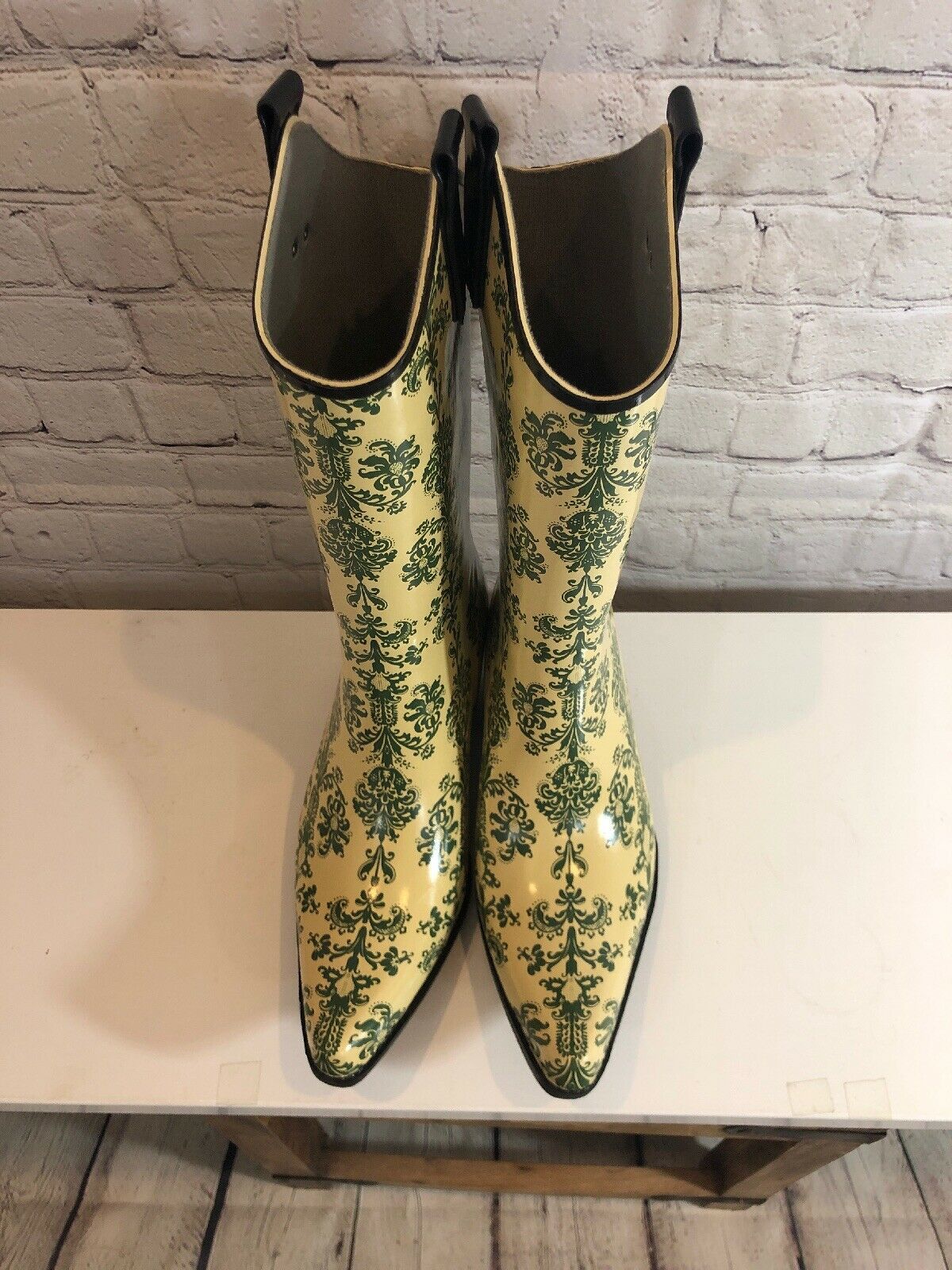 nomad yippy rain boots