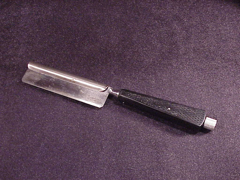 American Optical Microtome Knife, Model 940, with Case Other