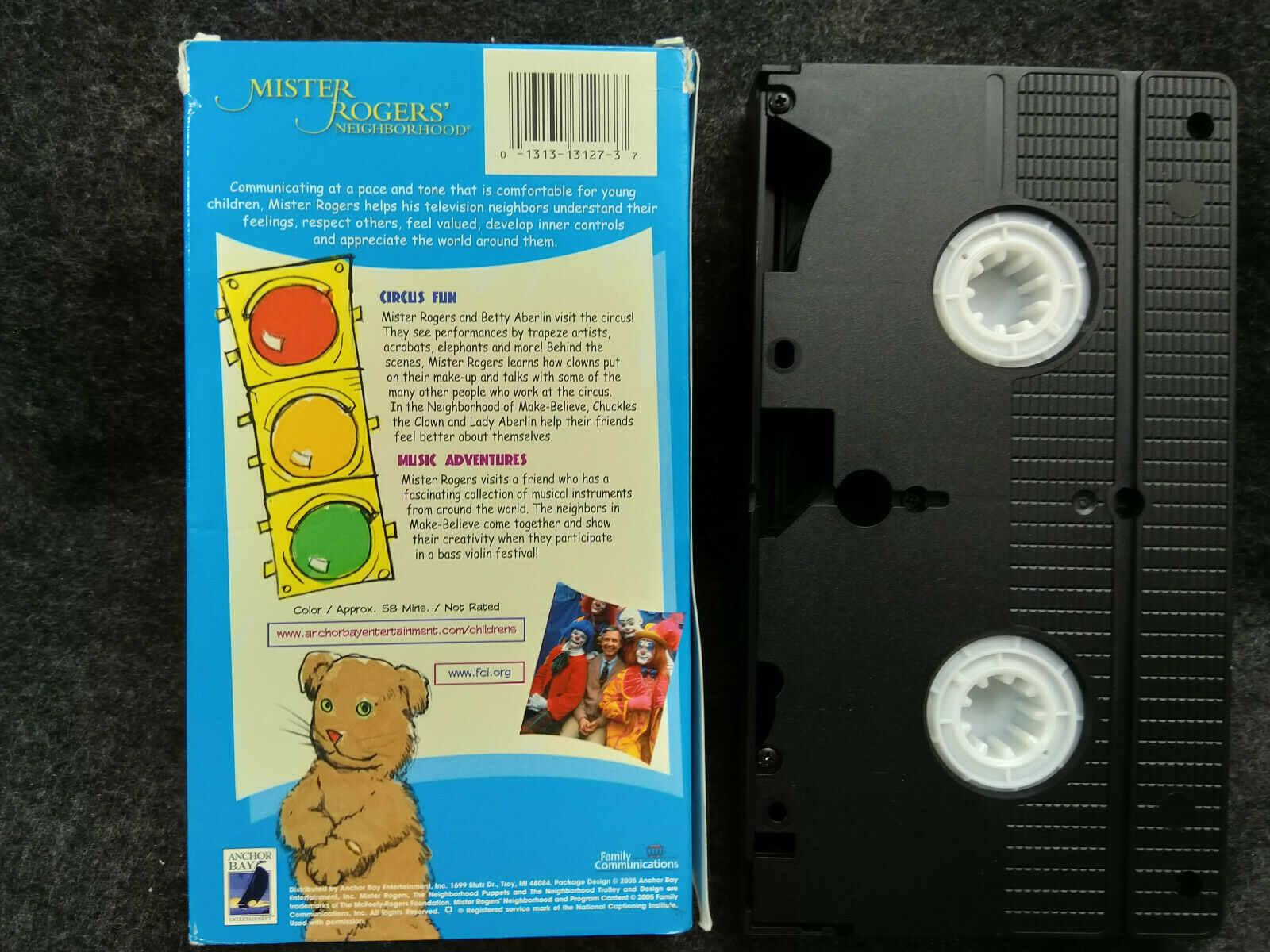 VHS Mister Rogers Neighborhood - A Day At The Circus (VHS, 2005) - VHS ...