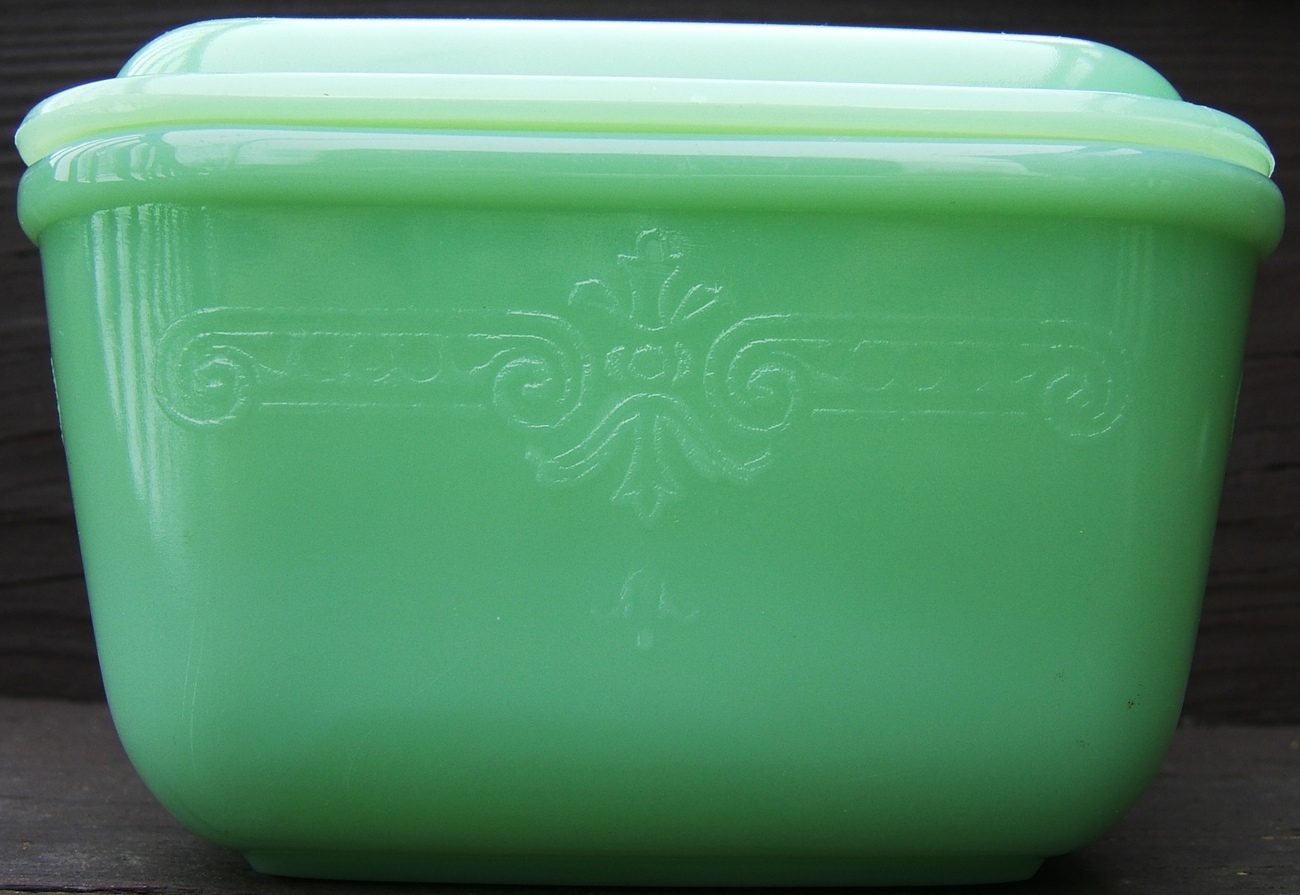 Collectibles Art & Collectibles Vintage Jadeite Loaf Pan with Lid Fire