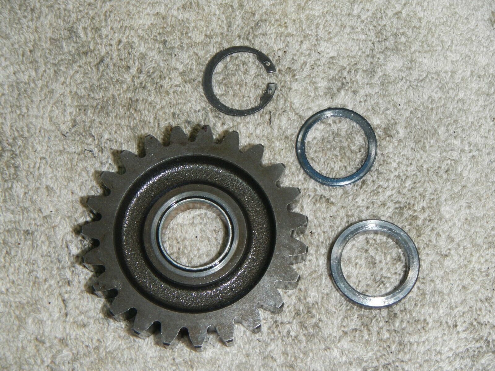 Kick start kickstart starter idle gear #2 1993 Kawasaki Bayou 400 4x4 KLF400-B1 - $36.62