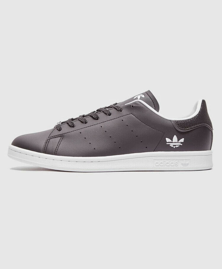 adidas Originals Stan Smith Iconic Shoes in Black and White