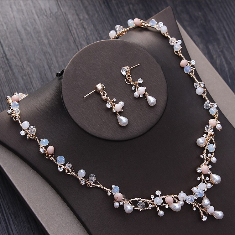 Noble Crystal Beads Pearl Bridal Jewelry Sets Gold Rhinestone Diadem Tiaras Neck