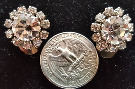 Vintage Sparkling Rhinestone Cluster Clip Earrings - $15.99