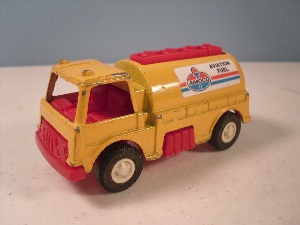 Amoco Aviation Fuel Tanker Tootsietoy Diecast Tank Truck 143