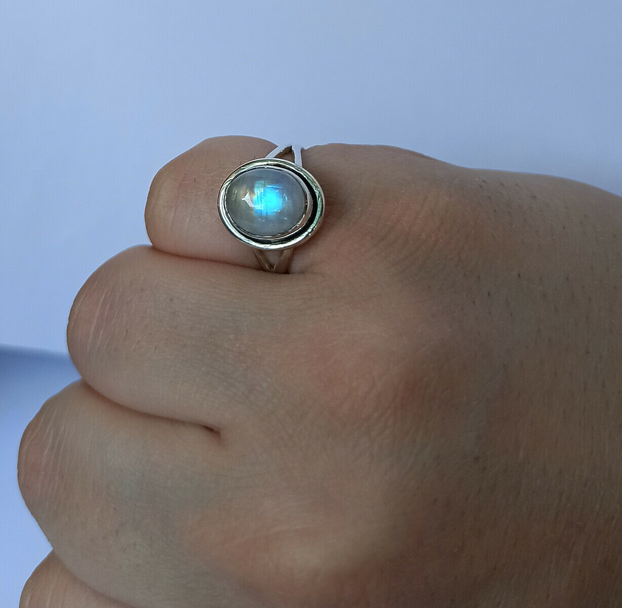 Rainbow Moonstone 925 Solid Sterling Silver Handmade Ring (US-RBM-029)