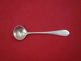 Early American Plain by Lunt Sterling Silver Salt Spoon Master 3 3/8" - $59.00