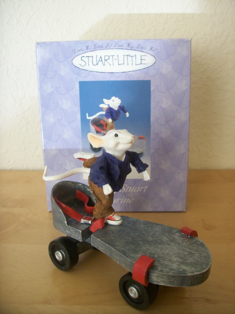 stuart little figurines