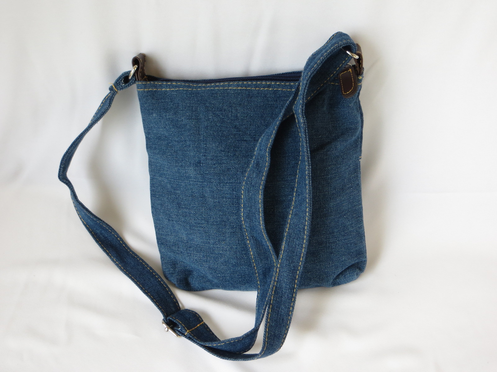 Blue Canvas Denim Purse Crossbody Handbag Handpainted Daisy - Handbags ...